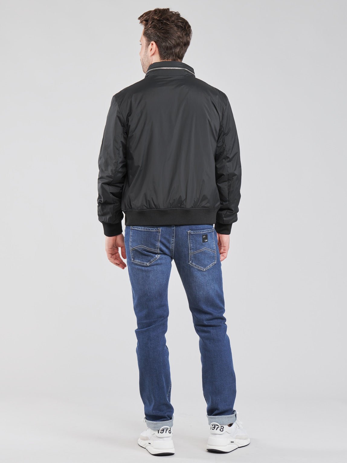 Windjack 8NZB60-BLACK