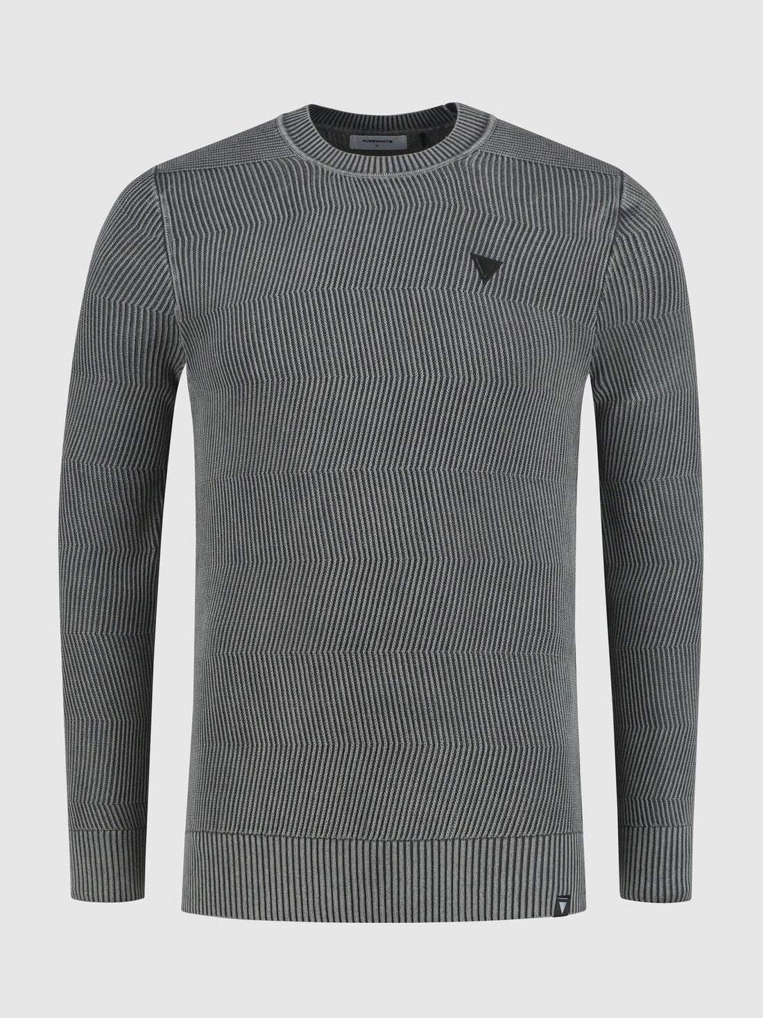 Jaquard crewneck with triangle badge on chest