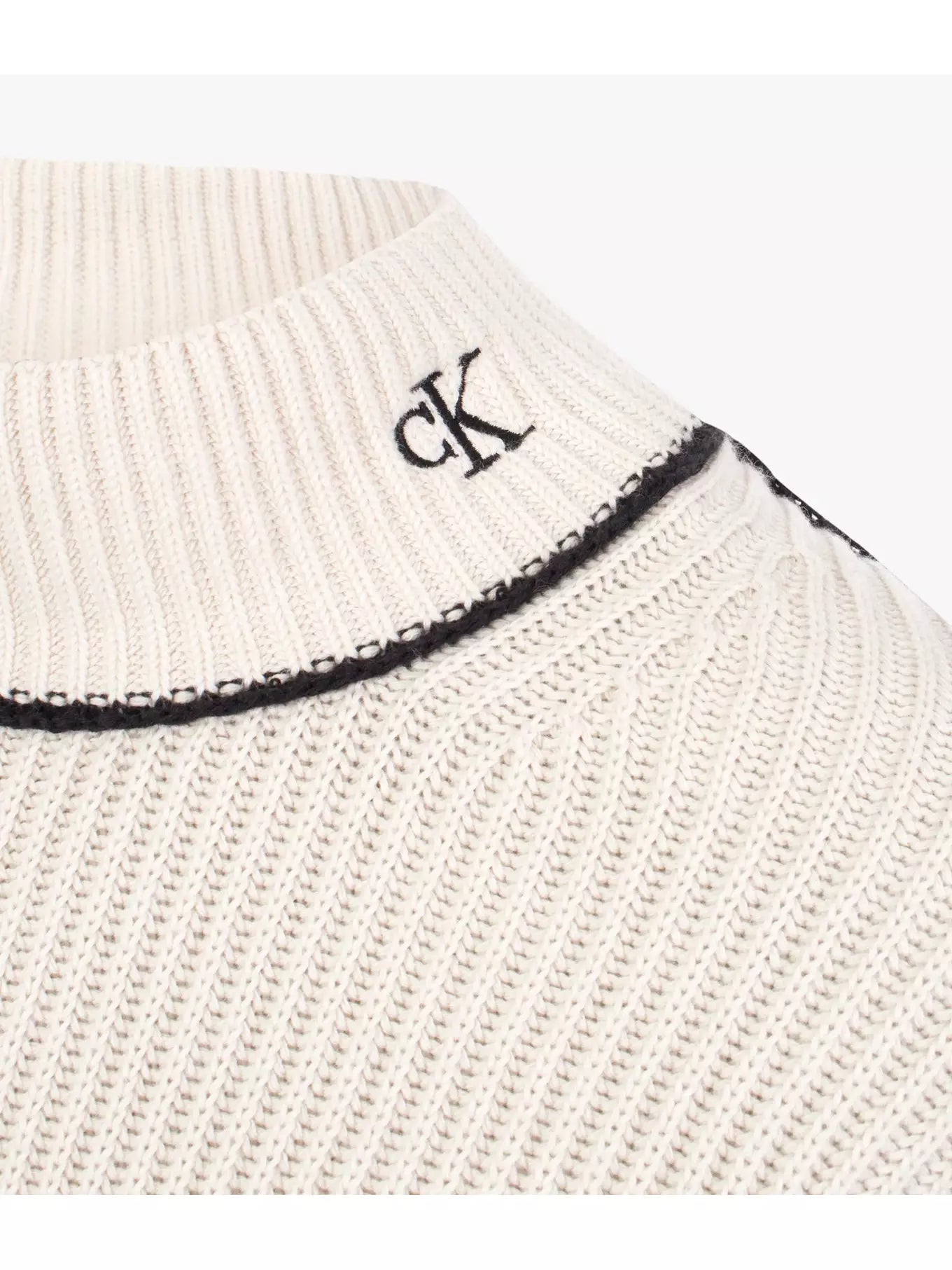 Contrast seaming sweater - Eggshell