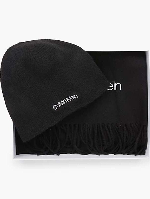 Giftbox sjaal met muts