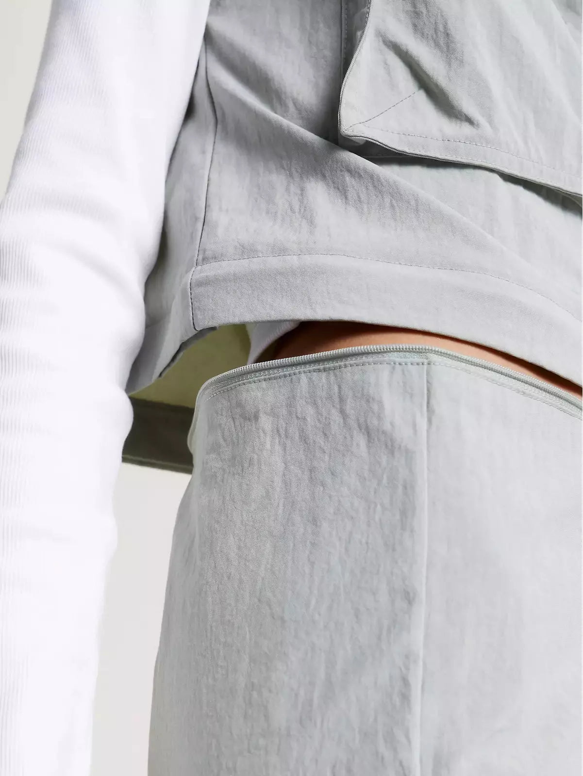TJW ZIP CARGO NYLON, PMI Faded Willow DW0DW16477PMI