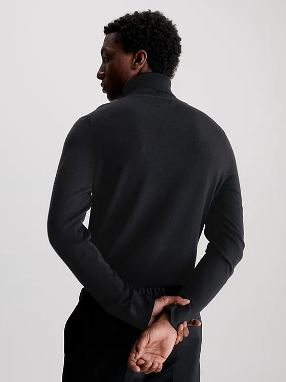 MERINO TURTLE NECK CK BLACK K10K110420
