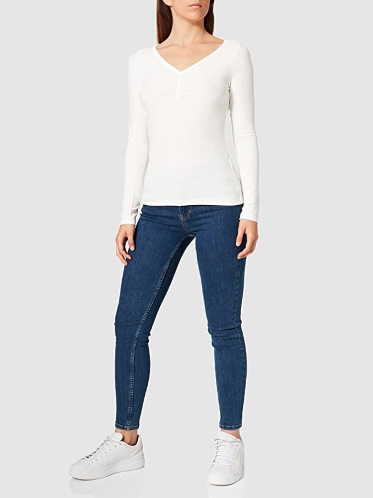 Slim fit Nebriana top