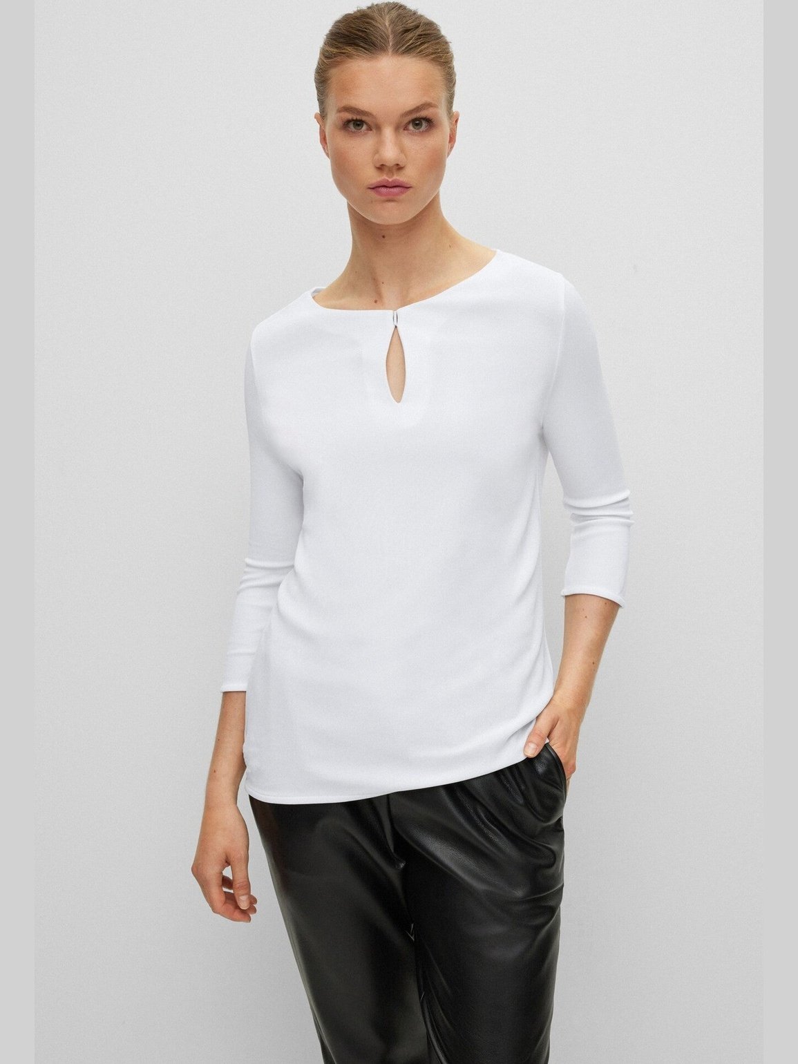 Top can crêpejersey met keyhole detail-white