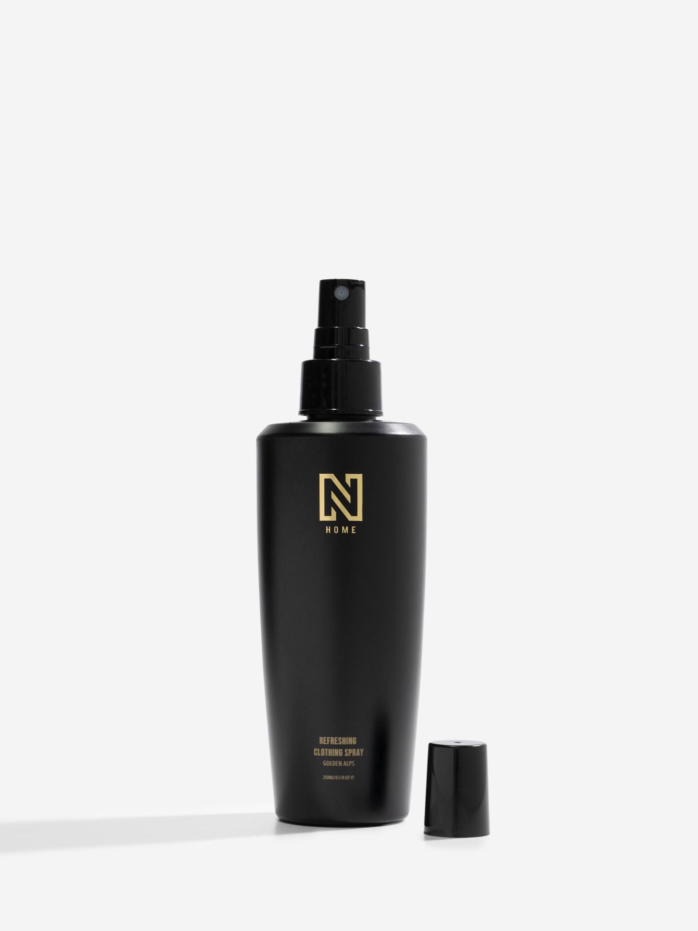 Golden Alps Refreshing Clothing Spray