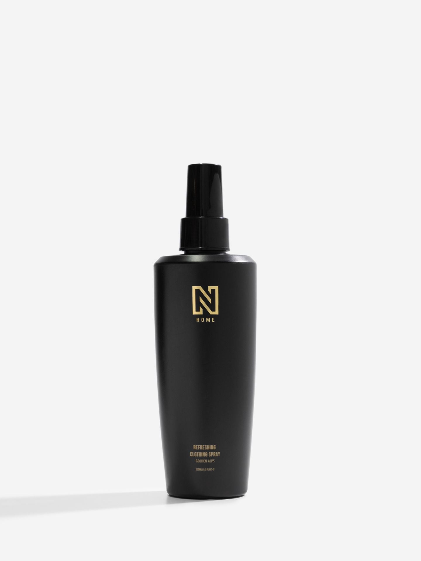 Golden Alps Refreshing Clothing Spray