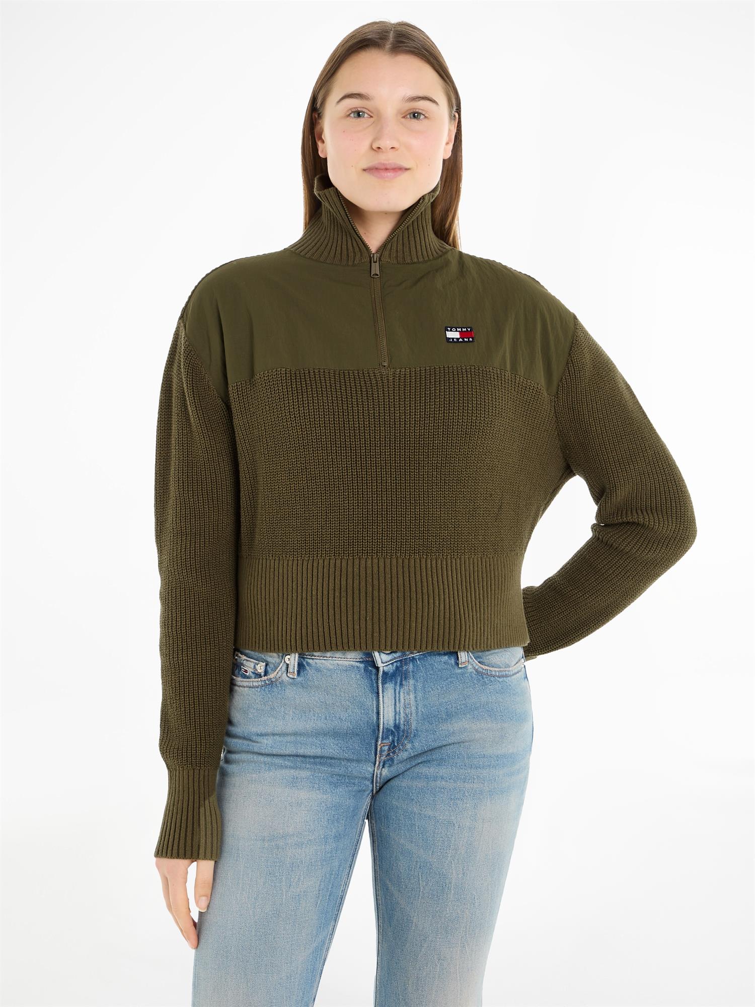 TJW HALF ZIP BADGE R, MR1