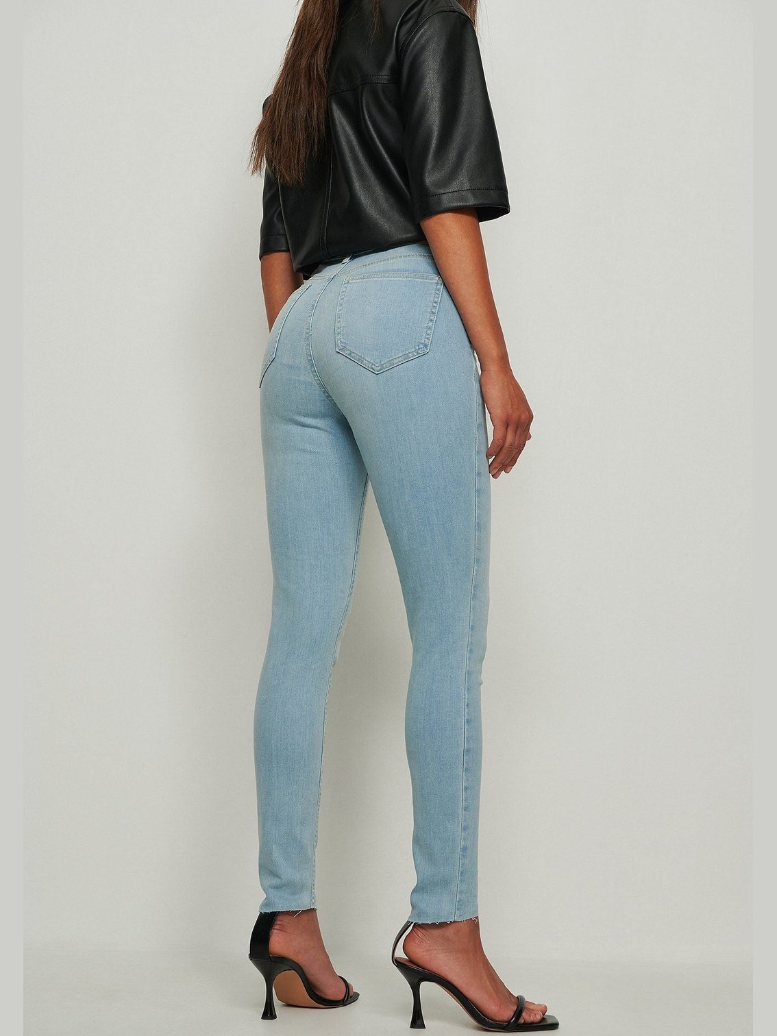 SKINNY HIGH WAIST RAW HEM JEANS - Light Blue