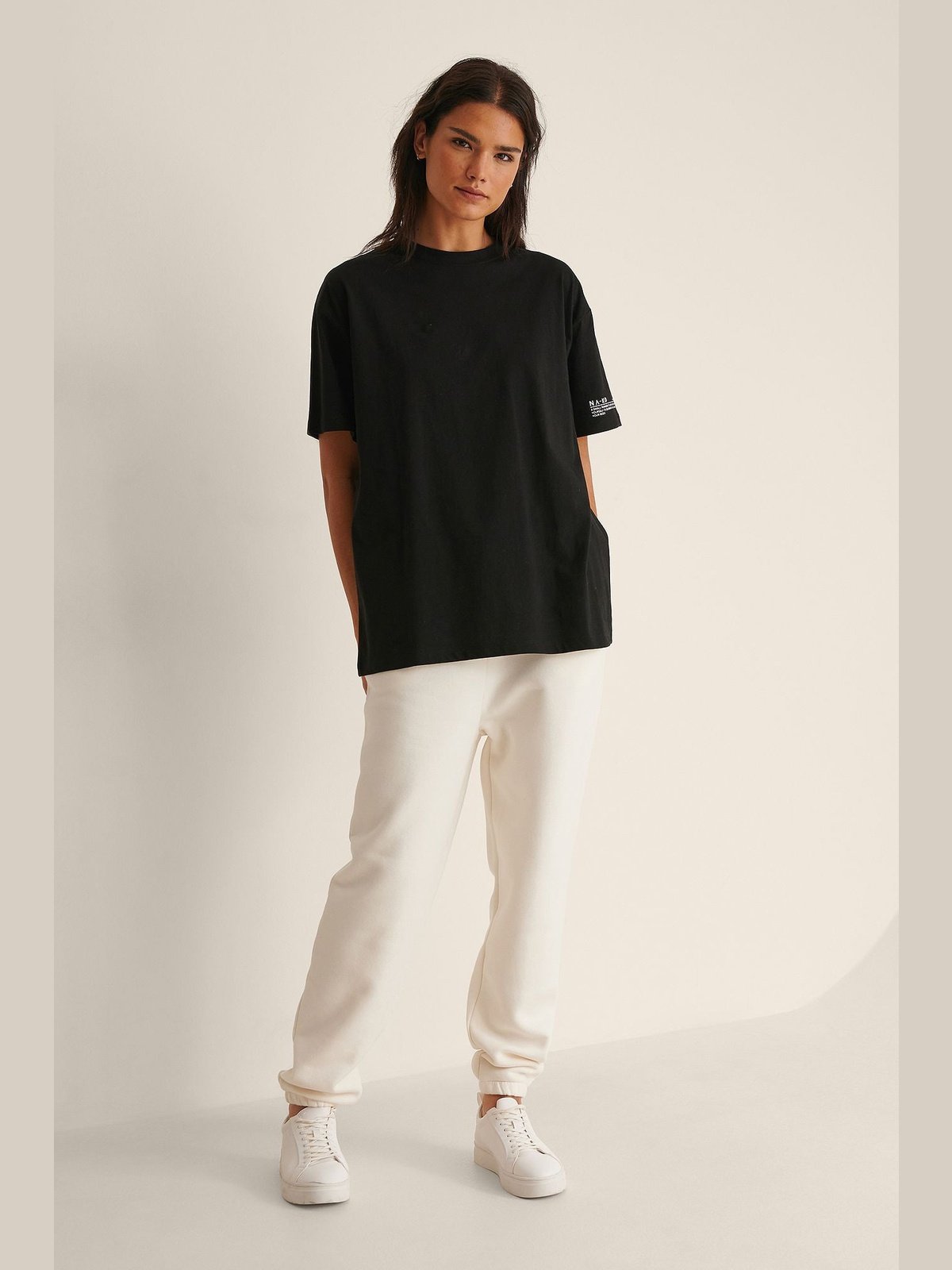 REMINDER T-SHIRT - Black