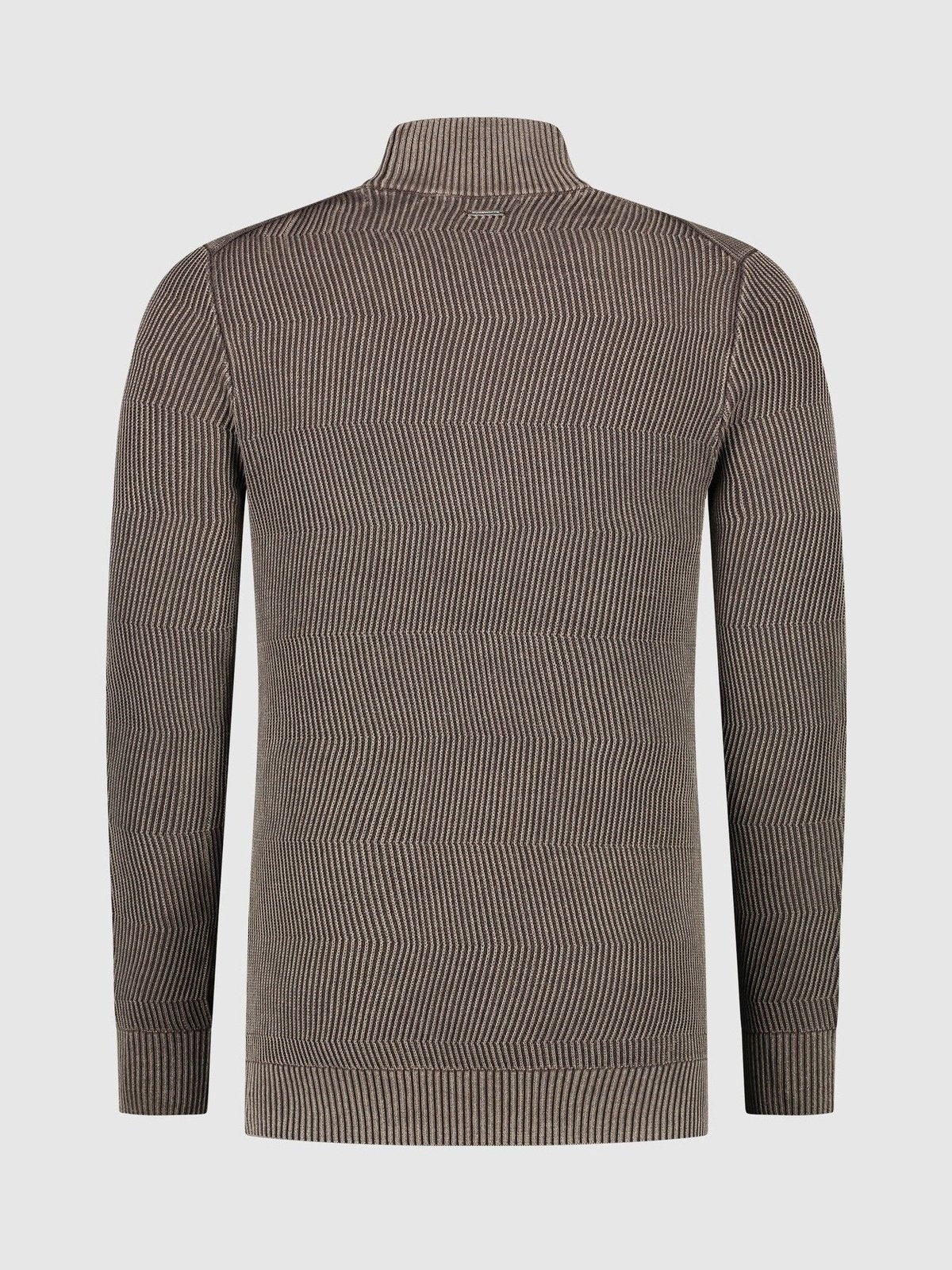 Jaquard mockneck with triangle badge on chest