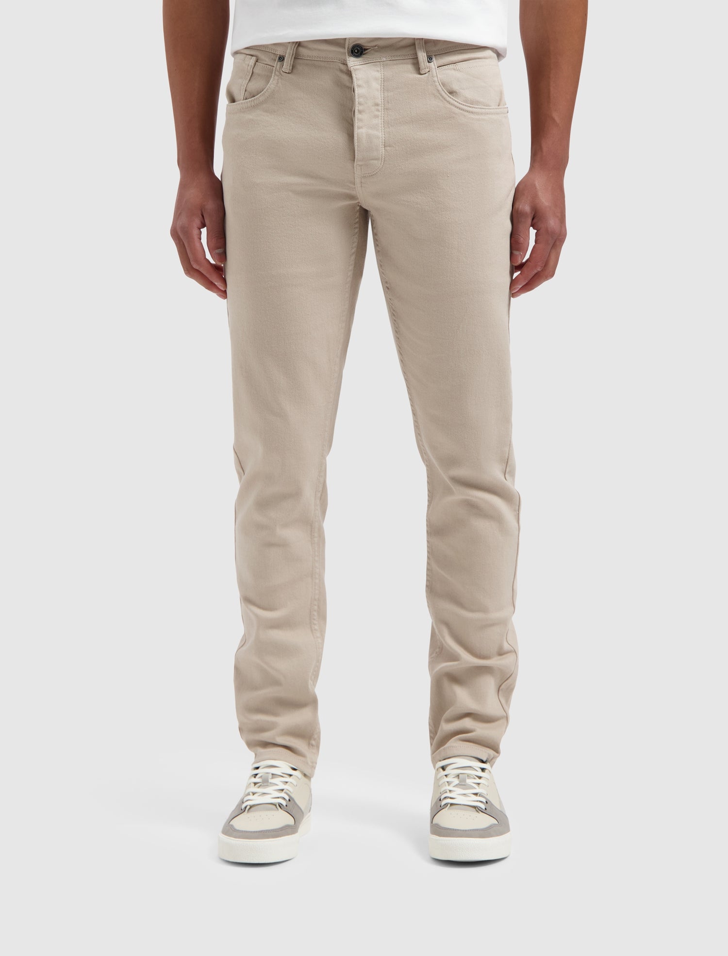 The Ryan Slim Fit Jeans - Sand